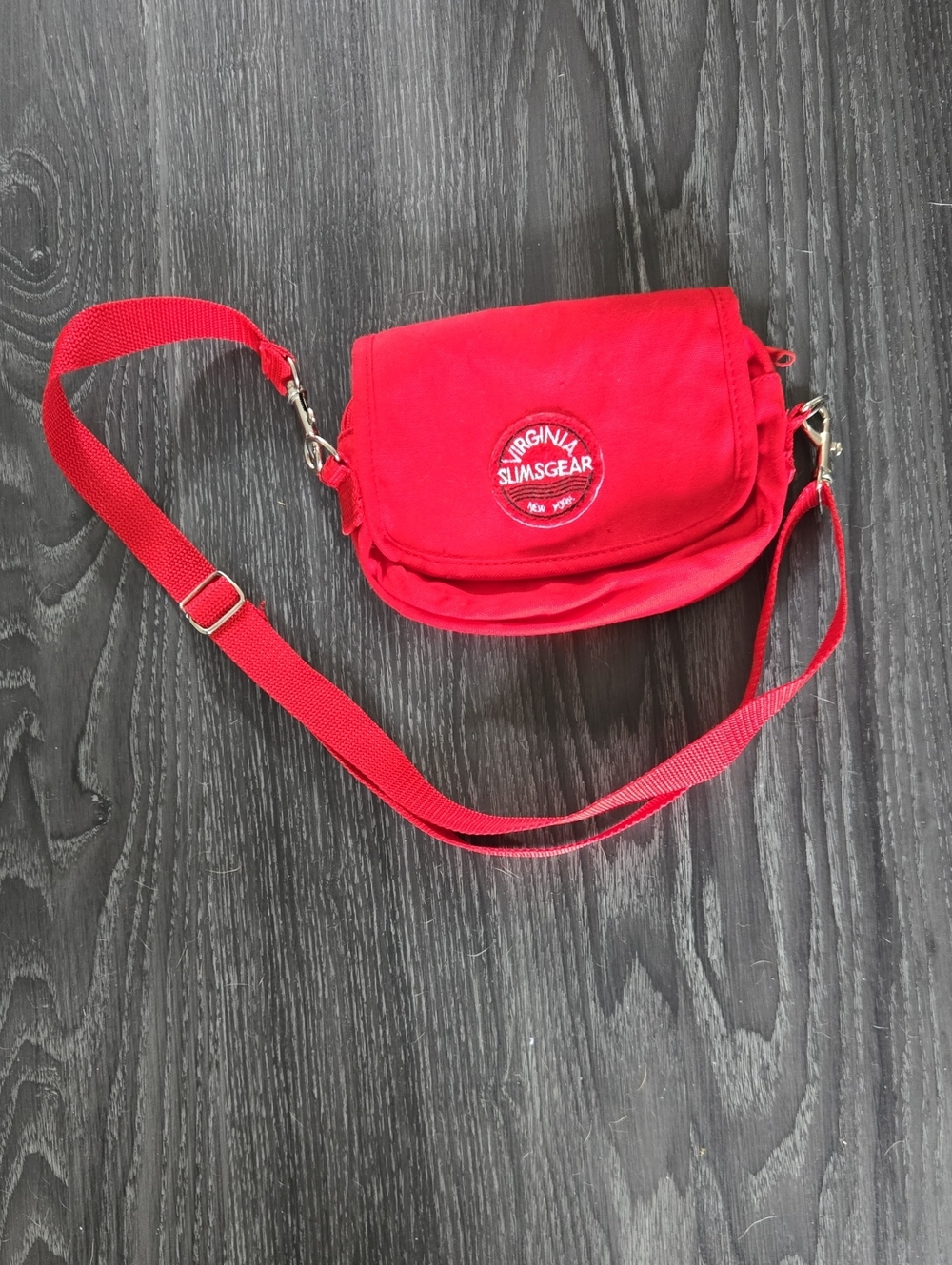 Vintage Virginia Slimsgear New York Red Crossbody Bag with Adjustable Strap